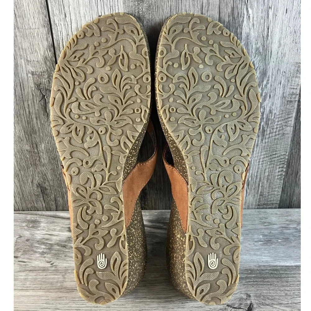 Teva mush mandalyn